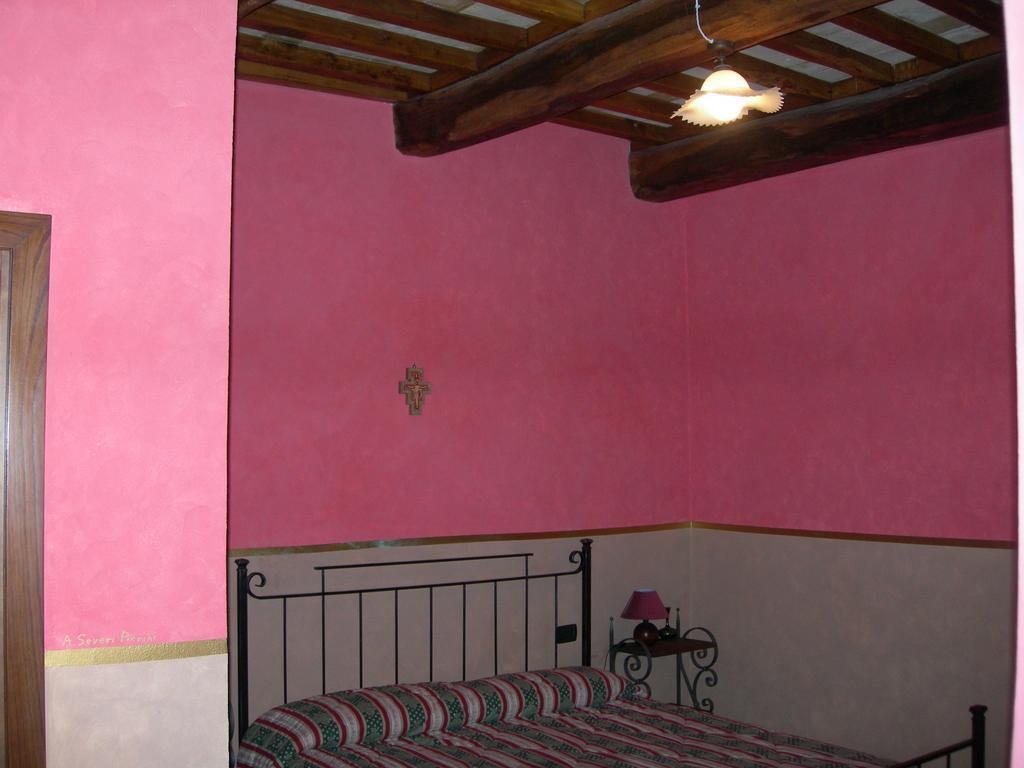 Вилла Societa Agricola F.Lli Angelucci Cannara Экстерьер фото